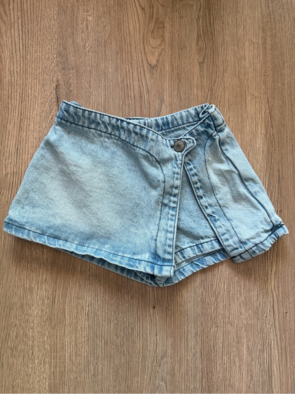 24 mo- like new- Jessica Simpson Light Blue Denim Wrap Skort Shorts - Girls